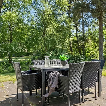 Stunning In With Kitchen Tarm