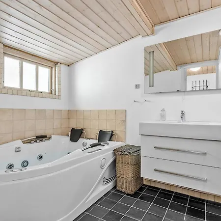 度假居 Stunning In With Kitchen *