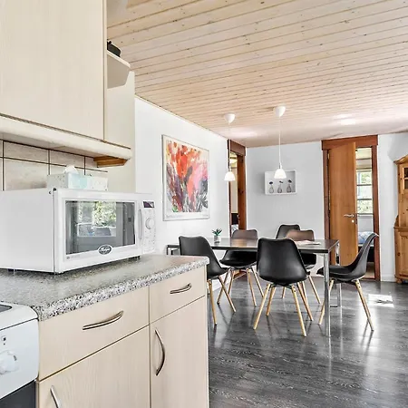 Stunning In With Kitchen 度假居 *