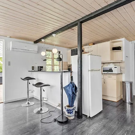 度假居 Stunning In With Kitchen Tarm